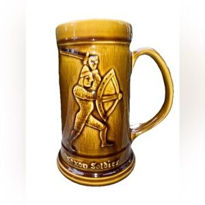 Beer Stein Arthur Wood Saxon Soldier Mug Tankard Made in England Brown/Bronze‎